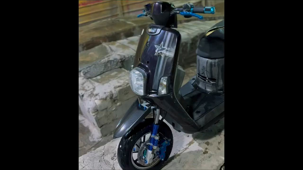 سلام عليكم بوليس نوزل 2010
ممشى 50 الف 
حاله نضيفه جدا !
دراجه رياضيه على آخر حبايه !
++++++ مصروف عليها هواي .
التزويدات 
يدات RGS
يدات بانزين RGS
قبق شاصي RGS
صالنصه توبو 
قطره دهن توبو 
صدر امامي كامل رياضي 
فچ بريك امامي بريمبو 
صينيه دسك تفصيخ اصلي رياضي
دبلات رياضي 
تطواله فج 
جاملغ كاربون فايبر جوكر
طخم ويل + تاير ماركه إف سي وأي بس الويل ب 105 
كلجات رياضي تفصيخ 
قبق عنبار RGS
دبل خلفي تفصيخ اصلي 

دراجه اخليلها بانزين محسن فقط 
معدل الدراجه 127
السعر مليون وخمسه وسبعين مع وصل المعرض 
للاستفسار *********** 
مكاني كربلاء المقدسه
