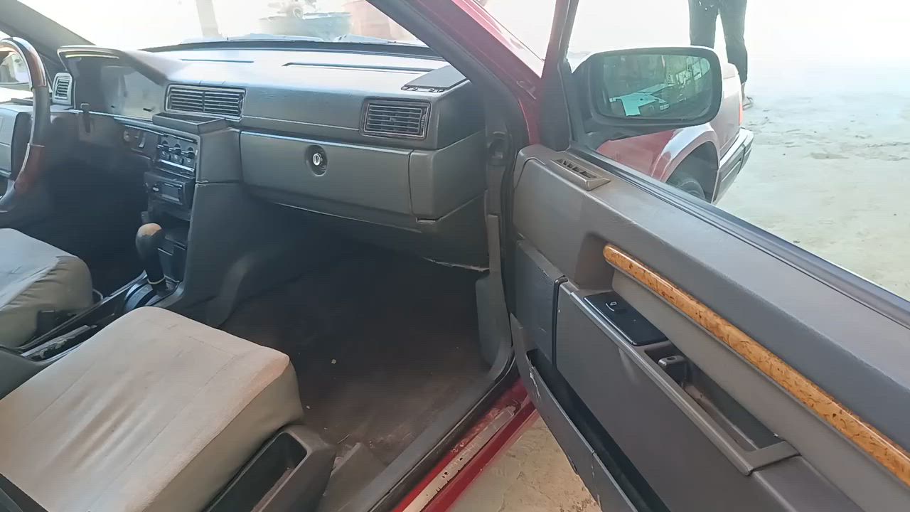 السلام عليكم فالفو للبيع 940 موديل 97 سيارة جاهزة محرك كير تبريد جاهزات  محرك تيربو رقم بغداد باسمي 
للاستفسار الاتصال على الرقم ***********
