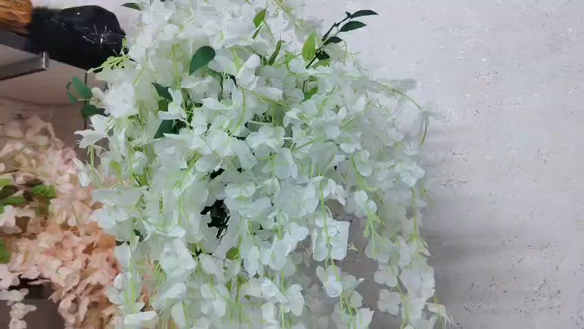 عدد وردي 19 قطعه سعر 20 الف
والبيض عدد 12 قطعه سعر 12 الف 
متوفر خدمة توصيل لجميع المحافظات العراق


**إذا كنت صاحب هذا الإعلان وتريد حذفه لأي سبب، رجاءا أرسل رسالة إلى الدعم الفني**