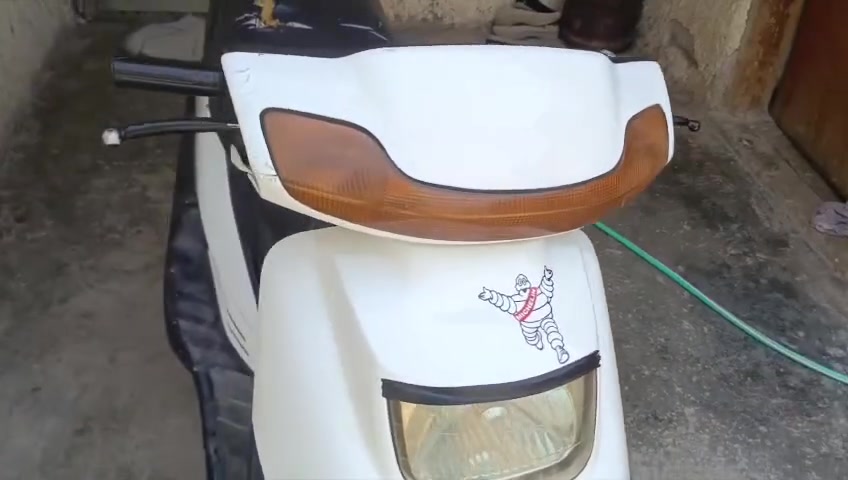 السلام عليكم دراجه فراشه 140دراجه نضيفه كلشي مناقصها كابريتا جديده تايرات زوج جدد سعرها 200مكاني ابو غريب الحصوه ***********
