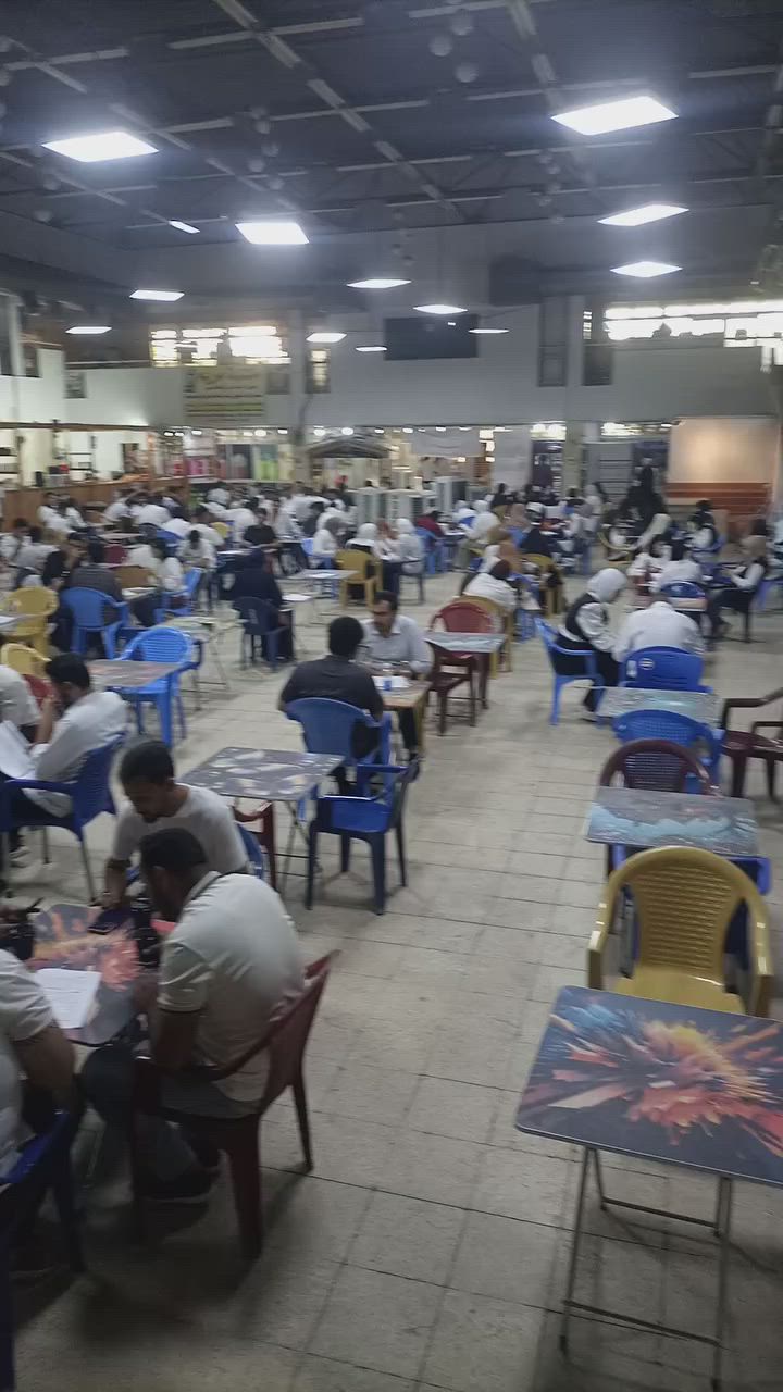للايجار.   للايجار
محل لبيع الشاي فقط   فقط
في النادي الطلابي الرئيسي
في احد كليات الجامعة المستنصرية
في مجمع سبع ابكار- الاعظمية.
والذي يضم.
1.كلية التربية الاساسية
2.كلية القانون
3. كلية السياحة
والتي يضمها مجمع واحد سوية
ويبلغ عدد الطلاب والطالبات والاساتذة والموظفين اكثر من 10000 عشرة الاف
وتبلغ مساحة النادي الذي يقع فيه المحل اكثر من 1000 متر مربع
وعدد الكراسي اكثر 500 كرسي
يجب ان يون المستاجر صاحب خبرة وممارسة ومبدع في مجال عمله
للاستفسار ***********
