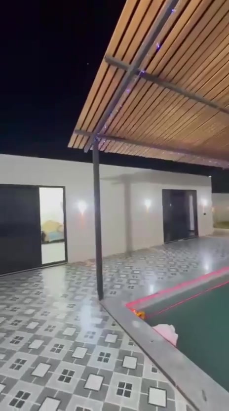 مزرعه في الراشديه السعر مناسب للحجز 

***********
