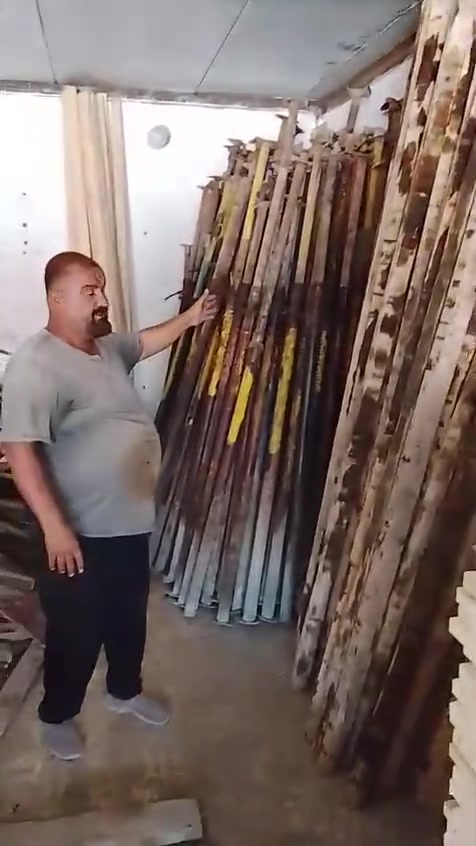 السلام عليكم اخوتي خشب البيع وإيجار جديد مستعمل جكات لبيع اليجار الرقم ***********ابوً مصطفى النجار المكان الحميديه
