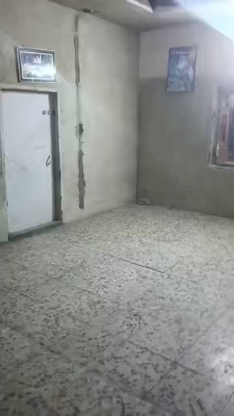 📍 العنوان:  حي البساتين حي السلام
🔹 المساحة: 200 متر 
✨ مواصفات البيت: 
✅ 2غرف نوم
✅ استقبال
✅ صالة
✅ مطبخ
✅  خدمات

🏠 ايجاره 350

📞 للاستفسار والتواصل: ***********كرار
