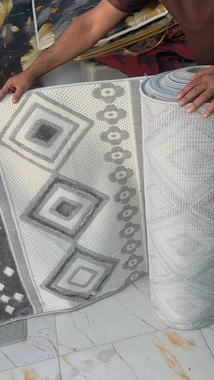 يالله اللهم صلي على محمد وال محمد  وصول رول بوهيمي كص سعر المتر 9الف                                                            العنوان الناصريه قضاء النصر شارع المجمع السوري                      هاتف ***********.     يوجد توصيل
