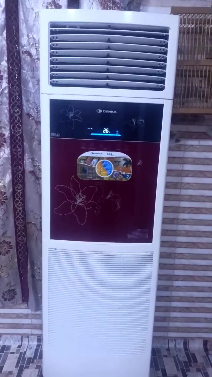 سلام عليكم ورحمة الله وبركات
سبلت عمودي نوع دنكا ثلاث طن نظيف جدا شرط الشغل  وبيه ضمان تبريد كلش حلو ماشاء الله غاز 22 R  جاهز مع كامل ملحقاته حاليا جاي يشتغل تجي وتشوفه بعينك حتى  العنون بصره الهارثه قرب محطه مشمشه
االسعر 700
***********
