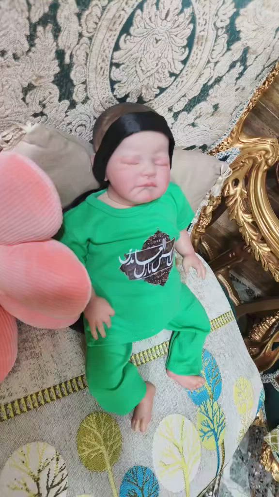 الأصحاب المواكب الحسينية الكرام متوفر لدينا
لعبة التشابيه لعبد الله الرضيع عليه السلام) بتفاصيل جميلة وجودة مرتبة مناسبة للتشابيه وإحياء المجالس الحسينية بكل احترام وتقدير للمناسبة.

الكمية محدودة، واللي حاب يحجز أو يستفسر يراسلنا على الخاص.


**إذا كنت صاحب هذا الإعلان وتريد حذفه لأي سبب، رجاءا أرسل رسالة إلى الدعم الفني**