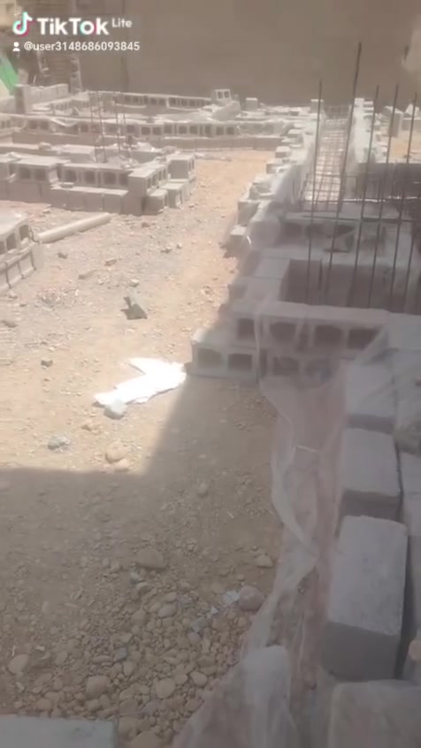 السلام عليكم ورحمة الله 
يوجد كادرعمال تسفيط رباطات البلوك
مع صب وتسليح 
وصب ارضيات البيوت 
ويوجد كادر تنضيف البيوت من النقاذ
وكادر صب بيتونات يدوي 
عملي متواجد كل ديالى 
نضام العمل قطعي 
التواصل واتساب اواتصال 
***********
***********
