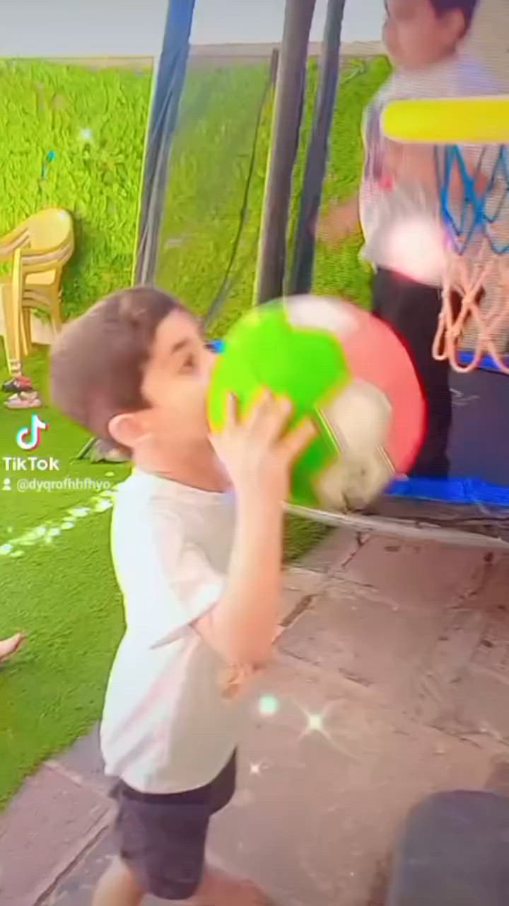 أطفالنا الحلوين في الصف التحضيري أثناء استمتاعهم باللعب، قضوا أوقاتاً جميلة مليئة للتسجيل تواصل على
***********

