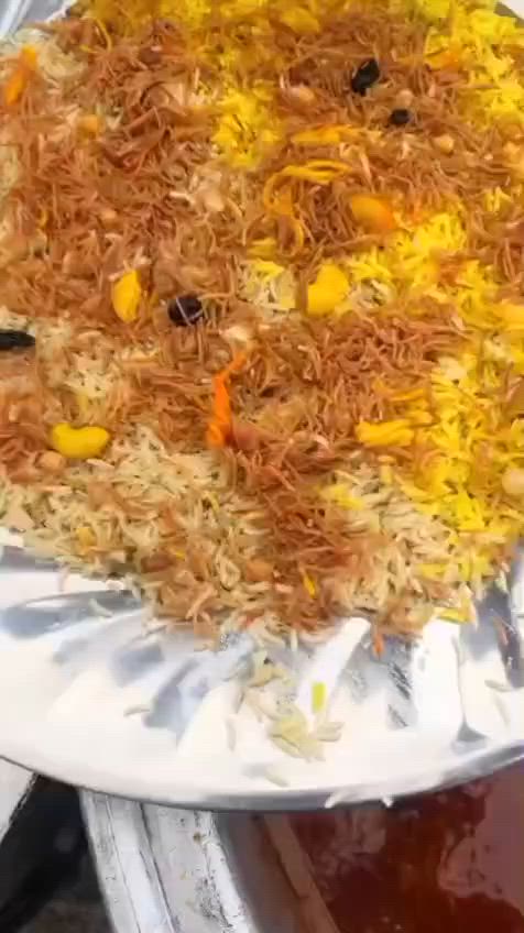 السلام عليكم
🔥 *الحجز مفتوح طيلة أيام شهر محرم وصفر* 🔥  
👨‍🍳 *طباخ نجفي درجة أولى - خبرة ومتخصص*  

✅ كادر طبخ نجفي محترف  
✅ متخصص في التمن والقيمة وجميع الأكلات الشعبية  
✅ نستقبل كافة الكميات الكبيرة والصغيرة  

🎁 *الطبخ مجاني فقط للكميات القليلة* بدون أجور  

📅 *للحجز*: قبل يومين أو 3 أيام من الموعد  
📱 *واتساب الطباخ*: ***********  

#طباخ_نجفي #طبخ_محرم #تمن_وقيمة #اكل_شعبي #محرم_1448 #صفر #خدمة_مجانية #النجف #مواكب
