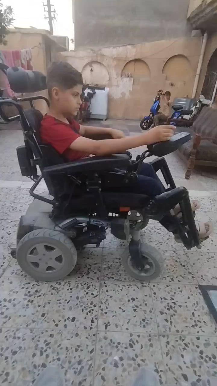 الماني حركات نضيف كلش دبل بطاريه سريع يحمل وزن ثقيل بغداد للستفسار اكثر وات ساب *********** السعر 850الف
