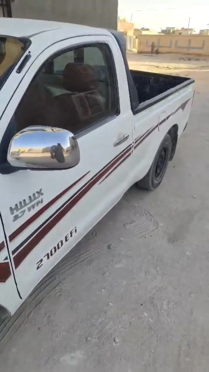 السلام عليكم 
بيكم للبيع موديل 2007
سياره جاهزه ونضيفه
 گير ومحرك ومكينه مكفولات تبريد شغال ثلج 
تخم تاير جديد 
بيها جاملغ وبنيد تبديل 
السعر 100$وبيها مجال قليل
العنوان كربلاء 
للاستفسار الاتصال على الرقم 
***********
