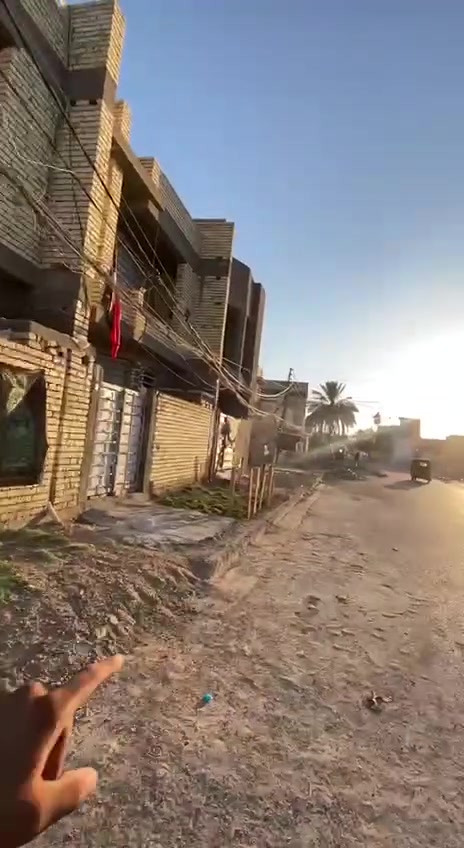 بيت لبيع في بغداد قضاء المحمودية
السلام عليكم ورحمه الله وبركاته بيت لبيع في بغداد قضاء المحمودية خلف جوازات المحمودية قرب ماركت السجاد المساحه 75واقع حال80بناء جديد 2026طابق ونص طابور صرف بيت ركن 
للاستفسار رقم 

***********
