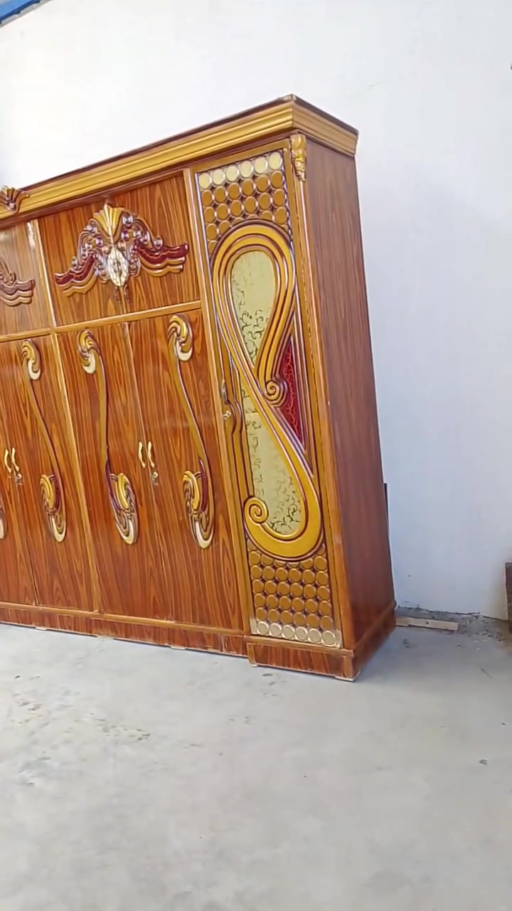 العنوان واسط قضاء الصويره شارع العام قرب محطة ام وليد السايد الرايح البغداد للتواصل ***********/مجمع الشمال للاثاث المنزلي
