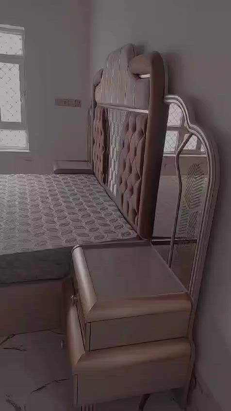 غرفه ضخمه تفاصيل بلفيديو ما عدا الدوشك ***********
