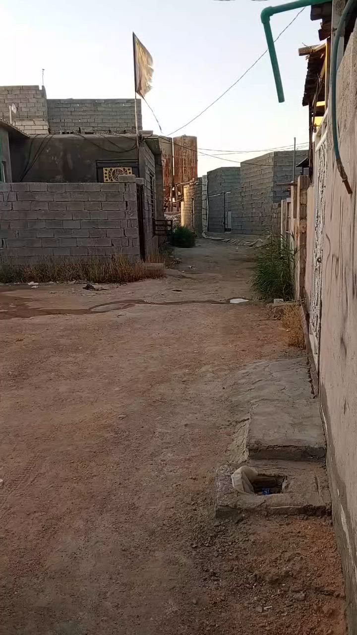 السلام عليكم ورحمة الله
بيت للبيع سند117مساحه 120متر سكف ساندوج 
البتلو مالته صب العنوان كربلاء المقدسة قرب كنطرة السلام مقابيل حيل امٔل شارع شركة الهنديه السعر15قفل ستفسار اكثر تصال واتساب ***********
***********‬‏
