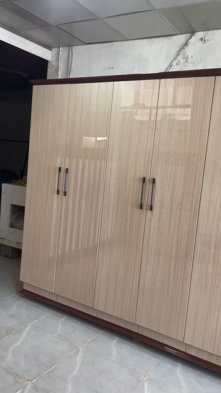 مە مەعرەزە بۆ فرۆشتن ٨ دەرگایە زۆر خاوینە بەموادی دەرەجەیەک تورکی دروست کراوە شەنەرو دەسکی نوی بۆ بەستراوە 
نری کۆتای ٦٥٠ هەزارە


**إذا كنت صاحب هذا الإعلان وتريد حذفه لأي سبب، رجاءا أرسل رسالة إلى الدعم الفني**