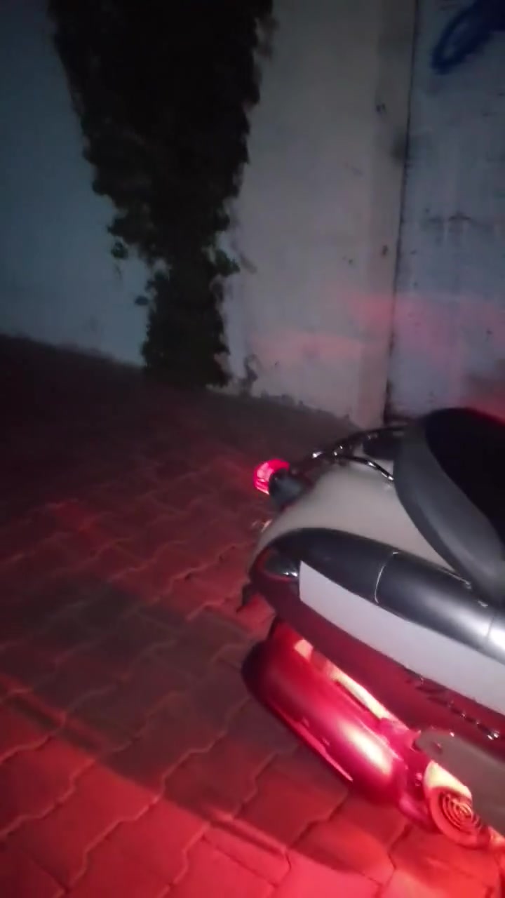 سلام عليكم 
مأطور عبدالحليم نضيف سلف هندر كله جديد اي عيب مابي اشاير جديد تاير جديد محرك نضيف دبلات كله بلادي قايش جديد خرز جديد سعر 350 بي مجال رقم ***********
