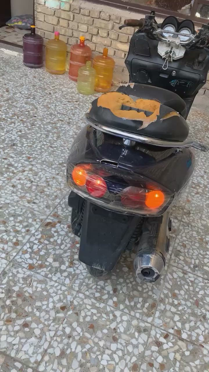 فورزه 06 كفراتها يرادلها ترتيبات مكينه بلاد مامفتوح برغي بيها ولامبدل بيها شي  دبلات جديده تايرات جديده اوراقها موجوده 

*********** هذا رقمي مكاني بلديات
