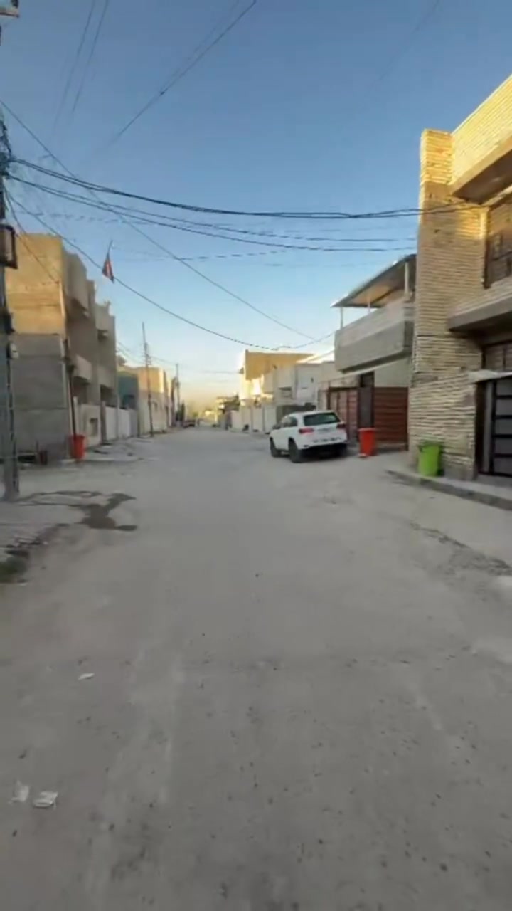 بيت للبيع زراعي منطقة سويب
50 متر 
واجه 5 نزال 10
مي مجاري كهرباء نت ضوئية 
شارع عرضه 10 متر على الشارع مو داخل فرع
يحتوي مدخلين 
طابق الارضي غرفة+ مطبخ+ حمام + حمام خارجي
طابق الثاني غرفتين 
البيت مابي اي نقص مقابيل الطابو بالضبط
للتواصل ***********
