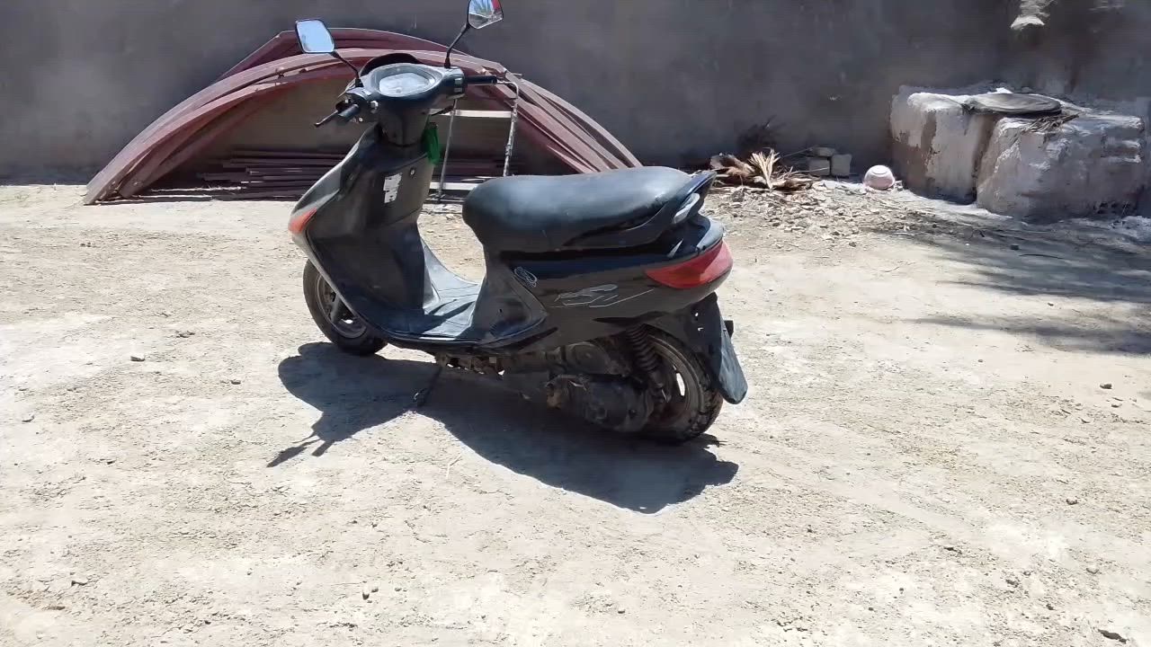 السلام عليكم ورحمة الله وبركاته اخواننا الاعزاء دراجه فراشه للبيع نظيفه كل شيء ما بيها كهربائيات شغاله تيجي ترجع هندر وتمشي بس عايز لها باتري دراجه جاهزه من كهربائيات من كل شيء والسعر 450 وبيه مجال مكاني بابل قرب سيطره الاثار وهذا رقمي ***********يوجد فيه واتساب 
متواجد خاص
