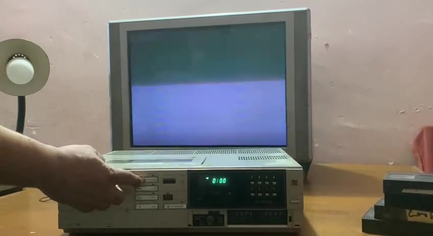 3 فيديوهات 2 شغالات عرض وتسجيل و1 نقص قوايش فقط ،للبيع السعر 75 الف قفل
بقية التفاصيل خاص
***********
