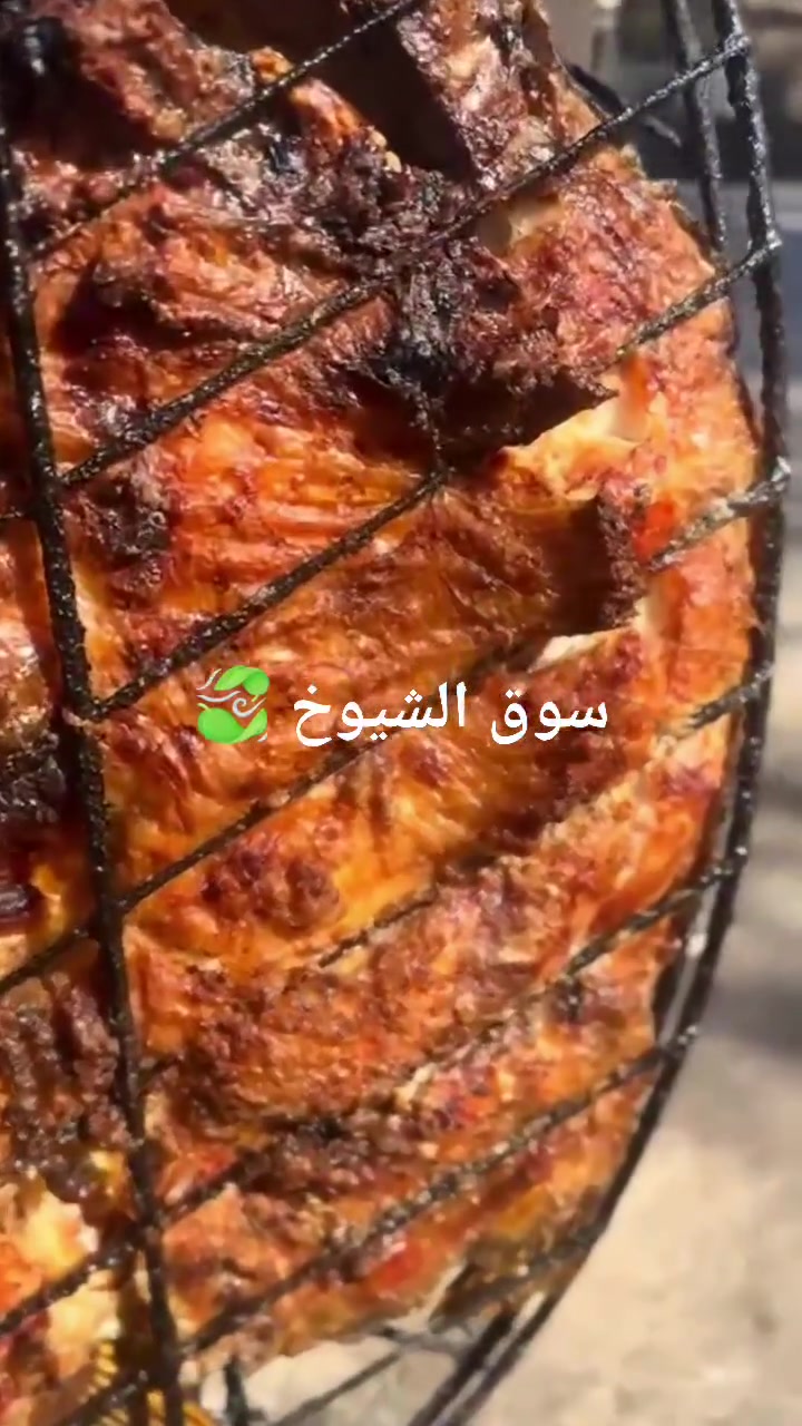 صباح الخير.. 🌺
الي عنده زوار ويحب يحجز مسكوف موجودين صباحا ومسائا 
والحجز يفضل قبل ساعات او يوم 
والعنده زوار اله خصم بلمسكوف ٢٠٪

واحنه بخدمتكم نبيع الاسماك الحيه 🐟ونتسقبل شوي الاسماك 
وتتوفر خدمه توصيل🛵 داخل وخارج سوق شيوخ
الحجز وتساب ***********📞📞
