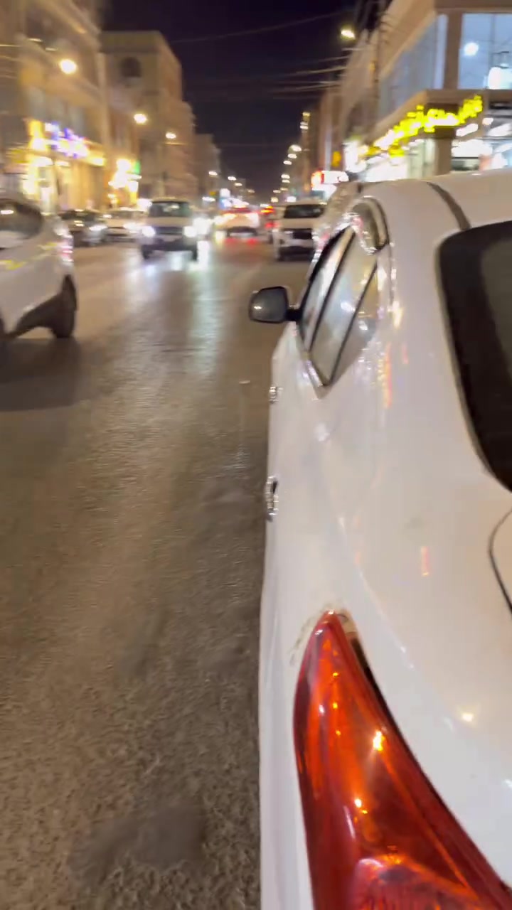 نيسان سني هندي البليته الزركه 2019

السياره بيها جاملغ خلفي جهه السايق مصبوغ وقبق الجنطه مبدي والجاملغ الخلفي الثاني بي شبر صبغ والباب خلف العبري بارد صغير والجاملغ الامامي بارد وحافه البنيد مصبوغه ابيعلك البنيد مصبوغ السياره حلوه وكاعده مكينتها وكيرها مكفولات واكو فيدر مأشر بي عله اماكن الصبغ والبارد عنوانها البصره سعرها 86 بيها مجال للشراي للاستفسار ***********
