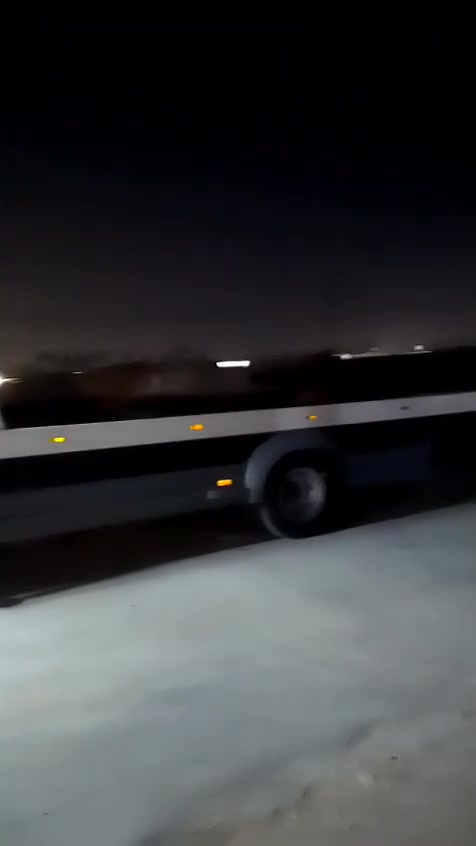 السلام عليكم كرين اتيكو ٢٠١٤ ٨برغي
١٢٢٩حجم 
مناميه،بيها سطحيه جهاز 
سيارة جديدة
***********

