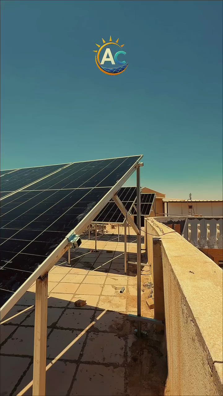 بفضل الله
تم إكمال عمل منظومة طاقه شمسيه بكوادر هندسية من مهندسين اختصاص وفنين مختصين بخبرات عالية 

بـسعة 40 امبير نهاري 
و 25 امبير ليلي بتشغيل 6 ساعات مستمره
استخدمنا في هذه المنظومة :
الواح نوع AIKO  645W عدد 20
انفيرتر GENIXGREEN  12KW IP66
بطاريات GENIXGREEN 14KW عدد 3

مع بورد حماية كهربائي متكامل من :
قواطع AC نوع شنايدر 
وجوز ذكية نوع إوليف
-لحماية المنظومة من ارتفاع الفولتيه وزياده حمل التيار

وقواطع DC نوع IN
وهولدر فيوز + فيوز 
لحماية الألواح من الشورت الكهربائي وقطع التيار عند غسل الألواح ليلاً

واستخدمنا كذالك :
كنتاكتر صامت 2NO -2NC لفصل بارد المنظومة عن الوطنية

وبهيكل ميكانو حسب القياسات والمواصفات العالميه يضمن أفضل زاوية لاستقبال أشعة الشمس في العراق مع التثبيت بصبات كونكريتيه بوزن 65 كغ وبقياسات هندسية : ارتفاع 30 سم + عرض القاعده 35 سم + عرض الهرم 30 سم 

نحن في AC للطاقة والحلول الذكية نسعى دائماً لتقديم حلول طاقة موثوقة واقتصادية للمنازل والمشاريع.
📍 العنوان : الناصرية – طريق يا حسين – مجاور مصنع منسوجات ذي قار
📞 للاستفسار والمعلومات راسلنا عبر الصفحة أو اتصل بنا *********** _ *********** 
AC للطاقة والحلول الذكية
طاقة نظيفة… مستقبل أذكى.
