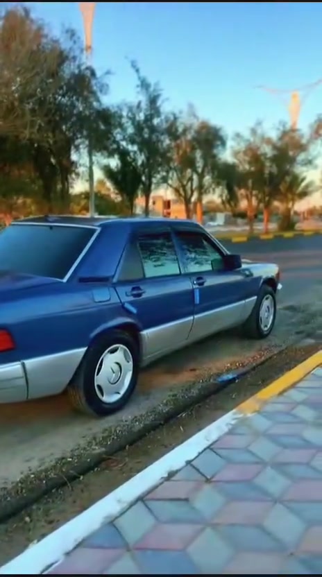 سلام عليكم مع حترامي مدير كروب

مارسدس طيارين موديل 1986 محدث 1992 

رقم كركوك اصولي مشروع وطني بااسمي 

وياها كابون بنزين جديد. غرفه جلد نضيفه 

محرك ونجي تحوير شمالي كير اكسل حدايد تايرات كسر جيس 

جام اربعه كهرباء. ميكانيك جاهزه وكامله ونضيفه  

نقصه فقط غاز لا اكثر. 

سعرها 52 وبيها مجال حك جيه مكاني ديالى بلدروز

هذا رقمي ***********
