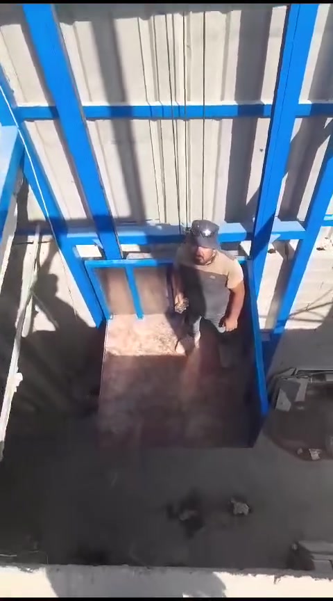 حداده الجبروت للهياكل الحديد
اتصال على ارقام 
***********
***********
