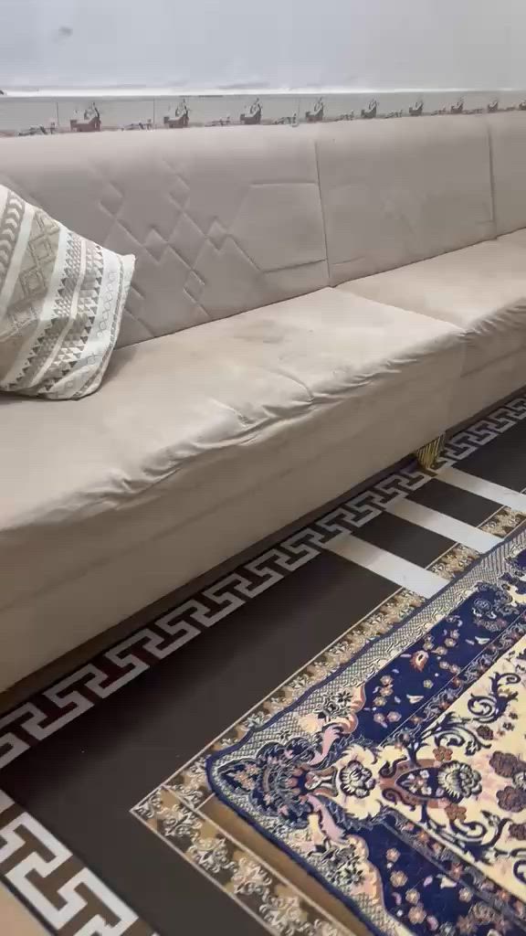 ديوان للبيع نضيف كلش سعره 250 وبيه مجال


**إذا كنت صاحب هذا الإعلان وتريد حذفه لأي سبب، رجاءا أرسل رسالة إلى الدعم الفني**