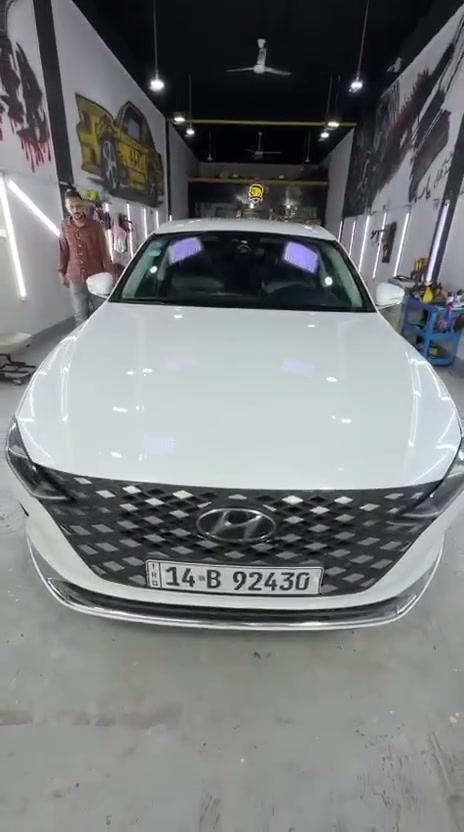 � للبيع ازيرة 2022
📍 الموقع: البصرة

* اللون: أبيض
* وارد: (كوري)
* الحالة: ضربة بجم
* الممشى: (125324)
* المحرك:  2500)
* القير: أوتوماتيك
* المواصفات: (فول)

💰 السعر: (180)

📞 رقم الهاتف: (***********
