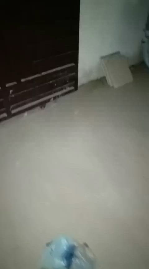 للأيجار...

دار 140متر موقعه نهايه شارع 60 قرب مدرسه ذالنطاقين للبنات
البيت مدخلين استقبال مطبخ غرفه نوم وخدمات 

طابق الثاني غرفه نوم وخدمات ؟

*********** واتساب أو مراسله الصفحه
