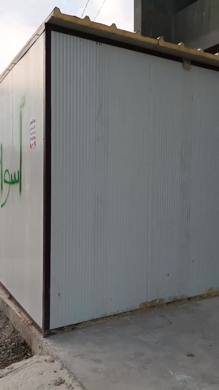 كرفان جديد استخدام شهرين بدون ضهر للبيع سعر مناسب مكان بغداد كفائات السيديه شارع ٤٠***********
