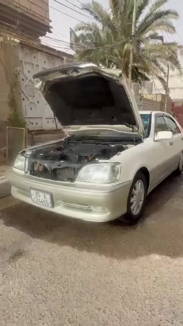 السلام عليكم ملكه للبيع موديل 2001 مكفوله كفاله عامه سياره دكمتين ***********
