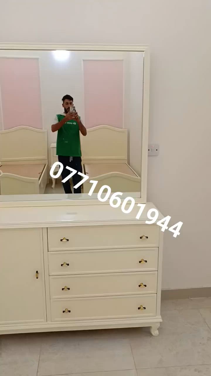 السلام عليكم زبائننا الكرام على بركة الله تم تسليم غرفه اطفال كنتورين مع اسرة خزان عدد أثنين ومكتبه وميز تواليت داخل خارج ⭕سنديان نجارة درجة اولى و الصبغ حراري العمل كان حسب طلب الأخ أبو مريم في منطقة العامرية للاستفسار راسلونا على الصفحة او الاتصال على الواتساب.


**إذا كنت صاحب هذا الإعلان وتريد حذفه لأي سبب، رجاءا أرسل رسالة إلى الدعم الفني**