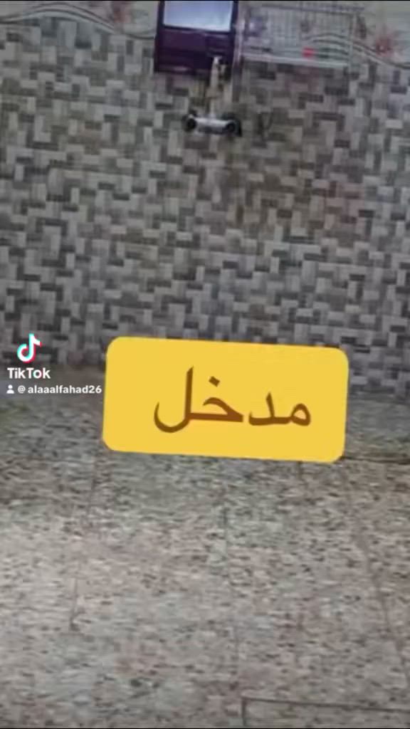 #الحله - مركز محافظه بابل 
 #ارضي #للإيجار – الحلة / حي الجزائر

📍 الموقع: الحلة – حي الجزائر، خلف الملعب الفرعي المقابل لـ مستشفى الحياة الأهلي.

🏠 يتكون المشتمل من:

* هول جلوس
* مطبخ
* صحيات
* غرفتي نوم عدد 2 
* يقع في الطابق الثاني

💰 بدل الإيجار: 275 ألف دينار شهرياً
       (قابل للتفاوض بشكل بسيط).

👨‍👩‍👧‍👦 المطلوب: عائلة صغيرة.

📞 للاستفسار عبر واتساب:
👈 ***********
