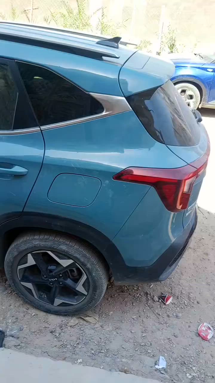 السلام عليكم عيني سياره لبيع سليتوز 24السياره جديدحادثهه اموضح بل فيديو السعر
165 عنواني بغداد البلديات شارع الكهرباء ***********

