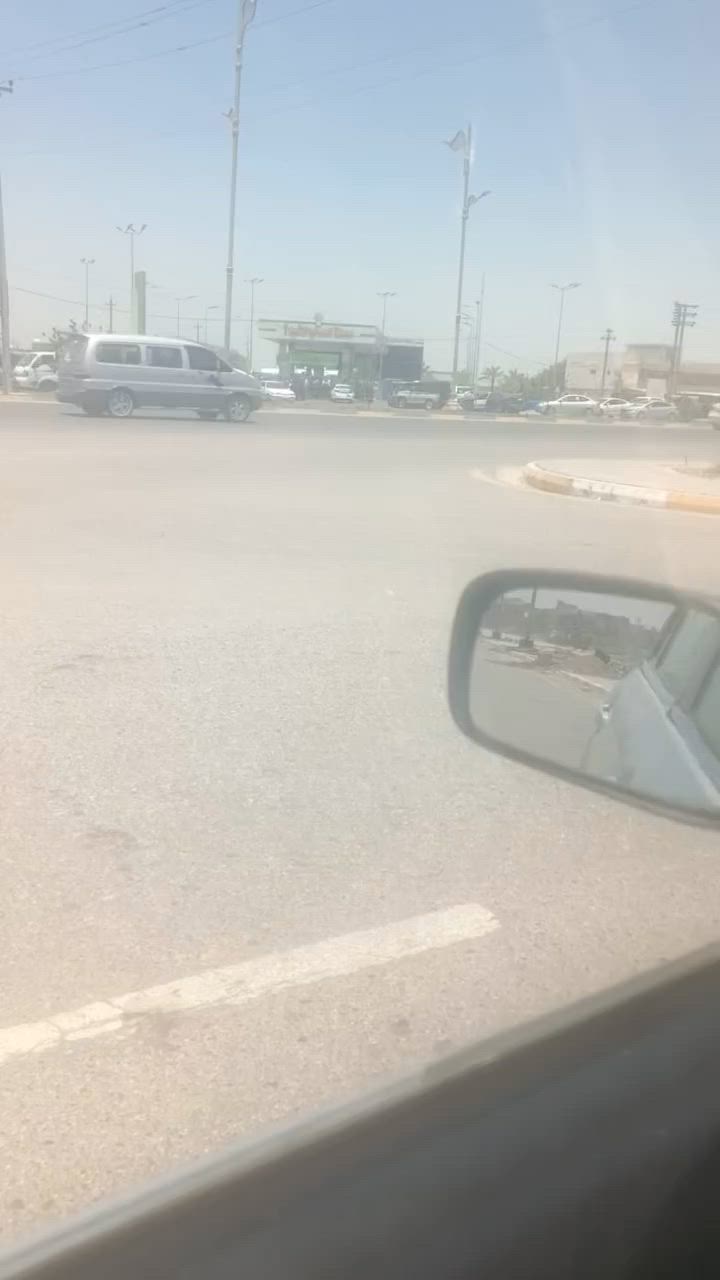 السلام عليكم يوجد لدينا قطعه 150 حي الاسره الجديد شارع 10 اتصال ***********
