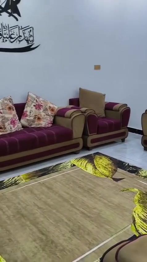 البيع تخم قنفات نضيف سعره 200مكاني بصره ***********
