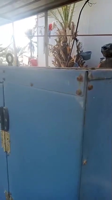 السلام عليكم أعرض مولد للبيع 33kvA المولده استندر اقتصادي ممتاز هي استعمال بيت عنده الحاجه المكينه والمولد خير من الله سعر البيع بليه زحمه اتصال على الرقم *********** مكاني الحله النيل مع الاحترام والتقدير
