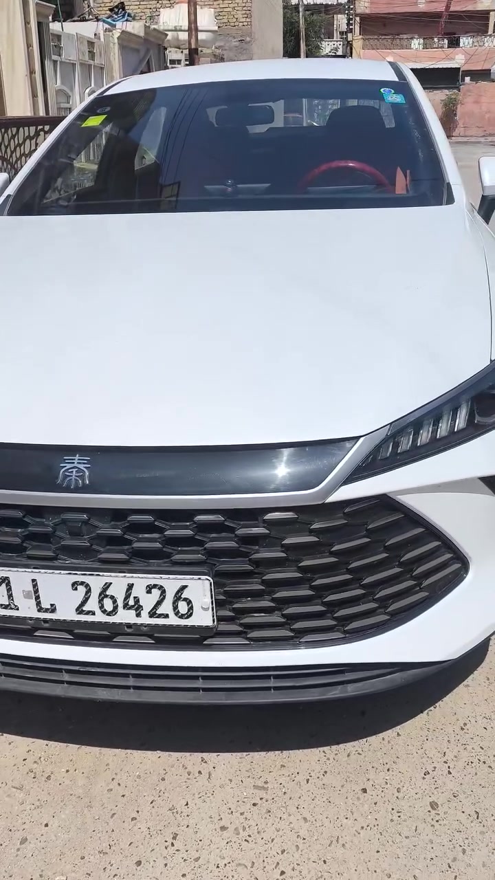 بي واي دي جن بلاص 2025
بلكن هايبرد لوحات بغداد
ماشية 3500 قابله لزيادة
رقم بغداد 

💎 ســعــر ✅ ::  18

المحرك والتقنيات
  1500cc اقتصادي (Hybrid + Electric + Petrol)
 • تبريد أمامي وخلفي قطعتين
 •   تمشيك  مايقارب2100 كم🔥+ على الكهرباء فقط 55km
 • بصمة + كارت دخول ذكي
 • شاشة وسطية
 • كامرة خلفية
 • حساس خلفي 

الإضاءة والتصميم
 • لايت زنون
 • بك لايت LED
 • ويل كب المرغوب
 • داخل جلد 
 • تحكم مقود جانبين
. 10 ايرباك
ملاحظه الزيرو حاليا ب19.500
ملحقات:- شاحن + كارت+ ماسحات+ مثلث وجميع التفاصيل 

تجربة قيادة مختلفة وتفاصيل تليق باللي يدور على شكل + أداء + تقنية.

للتواصل واتساب او اتصال ***********
