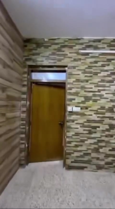 🏡 بيت مميز للإيجار – المنصور / حي دراغ
موقع راقي جداً وقريب من الخدمات
يرهم للسكن أو للاستخدام التجاري/المكتبي ✨
📍 الموقع: المنصور – حي دراغ (قرب شارع المحكمة)
🏠 التفاصيل: 3 غرف نوم + صالة واسعة + مطبخ + 2 حمام
❄️ التجهيز: الصالة والمطبخ مجهزان بسبالت
👨‍👩‍👧‍👦 مناسب لـ: العوائل، المكاتب، الشركات، أو سكن الطالبات
💰 الإيجار: مليون و 100 ألف دينار عراقي (قابل للتفاوض)
للأستفسار والتواصل ***********
