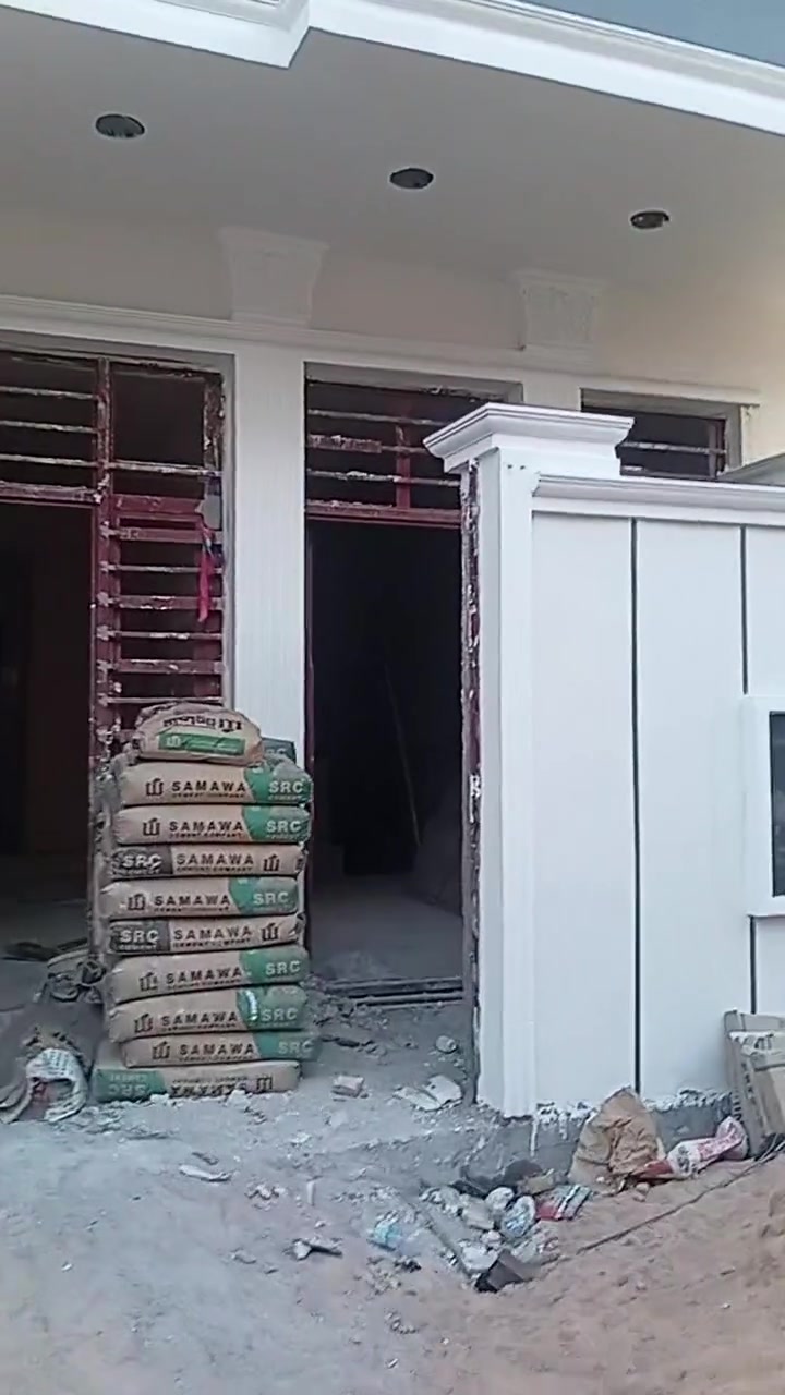 اللهم صل على محمد وال محمد بيت للبيع في الحريه الثانيه محله ٤٢٨ قبل فرع الكهرباء ثالث قطاع من جهه الثانيه وثاني قطاع من جهه الثالثه المساحه ٨٢ متر ونص مدخلين مدخل مطبخ ومدخل صاله خدمات غرفه أرضي طابق الثاني غرفتين وخدمات وببتونه شغل فول العمل جاري تسليم مفتاح مع العلم تحويل مباشر بدون منصه مدفوع بلديه وكامل للاستفسار الاتصال على الرقم التالي ***********
