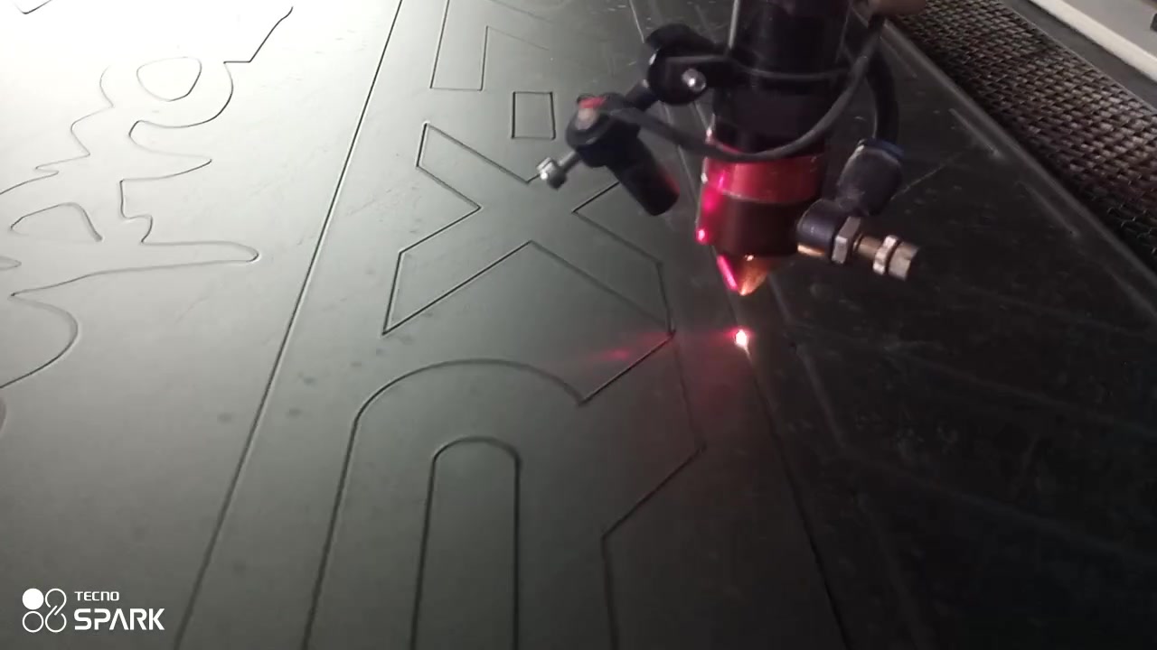 #حفر #لوكو 
 #تخريم لليزر
 #نقش علا الاكريليك 
للتواصل واتساب 
***********
 #طباعه #مطبعه
 #cnc #co2
