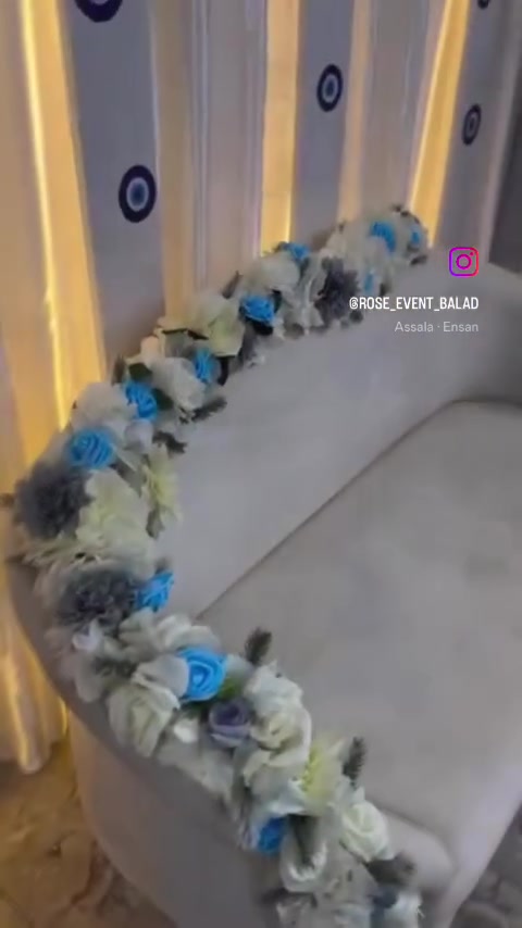 السلام عليكم  كوشه للبيع  (حنه :مهر :أعياد ميلاد:حفلات تخرج:حفلات ختان)البيع لعدم التفرغ***********💐
