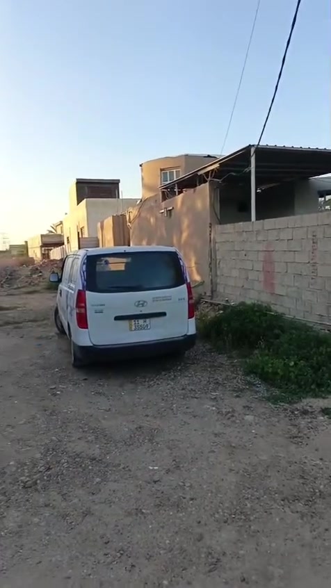 السلام عليكم
قطعه ارض للبيع 
مساحه 200 متر 
واجهه 10 بالنزال 
زراعي سند 25 
تنازل وإقرار محكمه 
بغداد الدوره مدخل هور رجب مقابل افران الزيتون 
***********
***********
