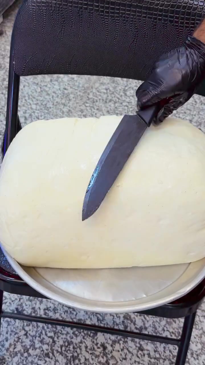 مذاق الريف…   جبن مالح و نص ملوحة ( مزرف ) وصل اليوم لله الحمد ✨ كل اللي تحتاجه بمكان واحد
الجودة اللي ترجعك إلنا مرة بعد مرة 🌿
🧀 أجبان طازجة | 🥒 مخللات مميزة | 💪 منتجات دايت 
 دهن حر 🧈 طبيعي ١٠٠٪؜ | 🍯عسل طبيعي ١٠٠٪؜ 🌴اجود أنواع التمور العراقية و المستوردة 

💚 انت اطلب… واحنا نوفر � 

� العنوان:
بغداد الجديدة - تقاطع شارع المسبح
قرب أفران صمون بغداد 

⏰ وقت العمل:
من 6:00 صباحاً إلى 12:00 مساءً 

🚚 توصيل مجاني داخل بغداد الجديد
***********
